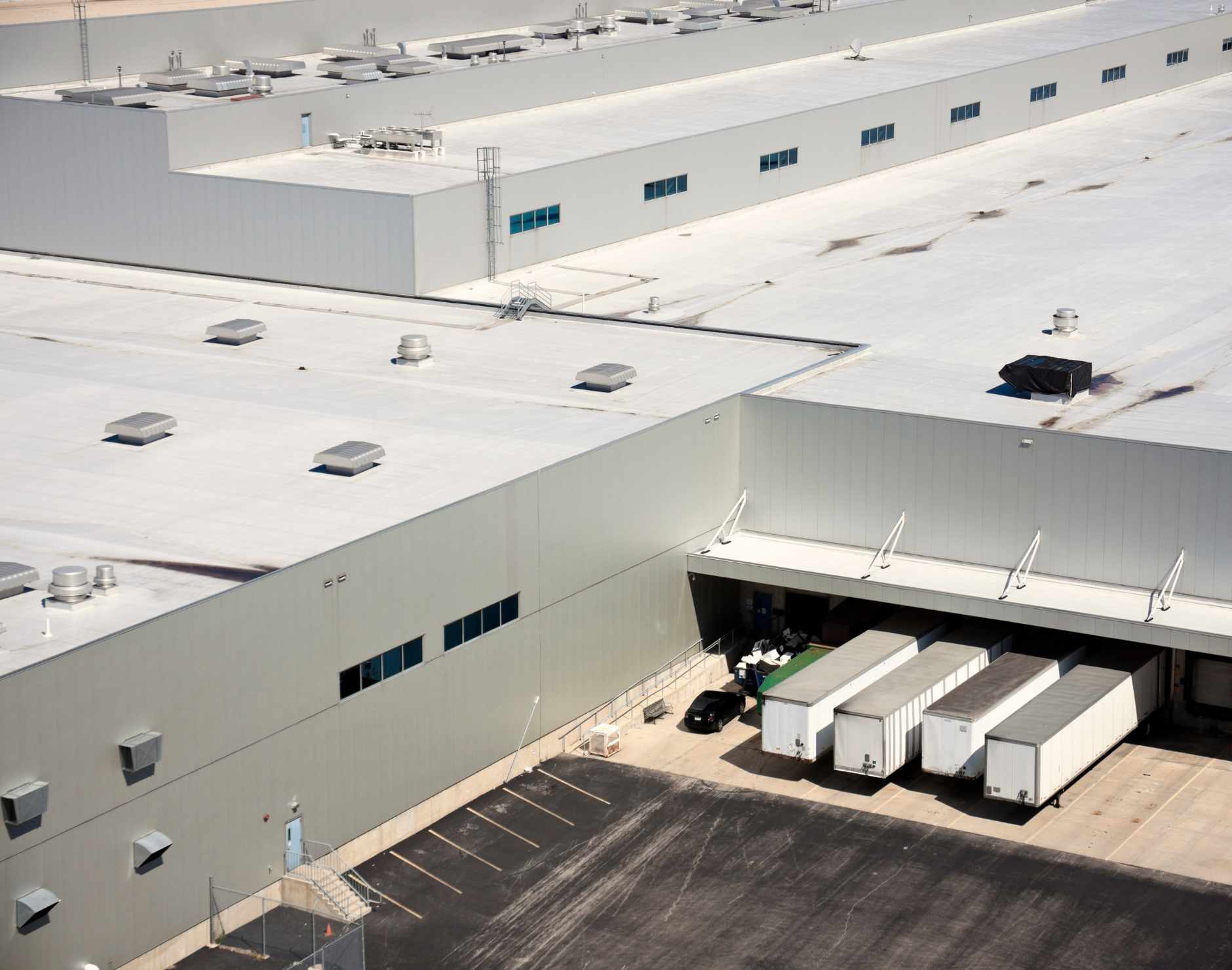 Commercial Roof Replacement Cost in Palm Beach County – 2026 Pricing by System and Size