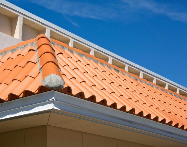 Concrete Tile vs Clay Tile Roofing in South Florida – Complete Comparison
