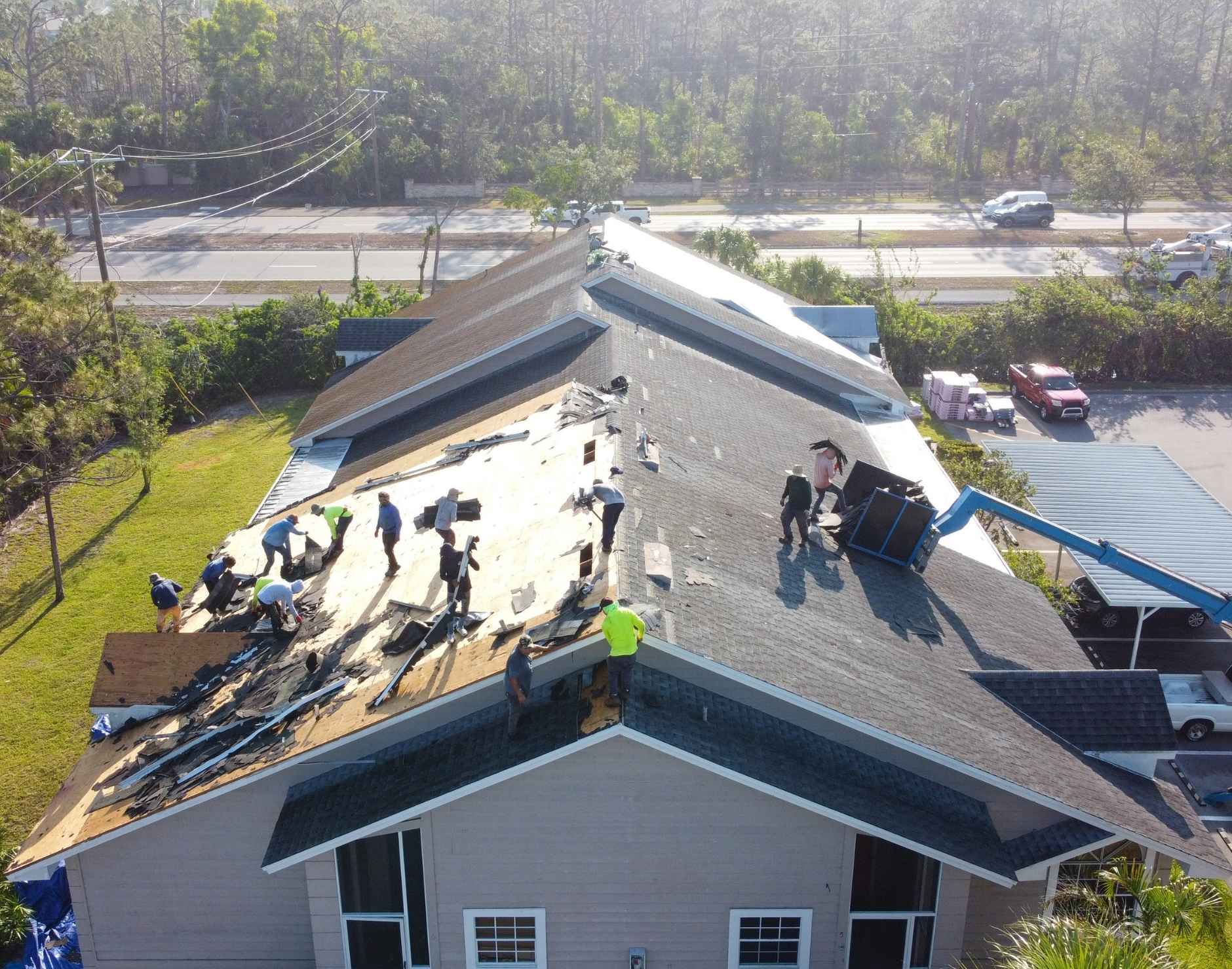 Pre-Hurricane Season Roof Inspection in Florida – Why Timing Matters and What It Should Cover