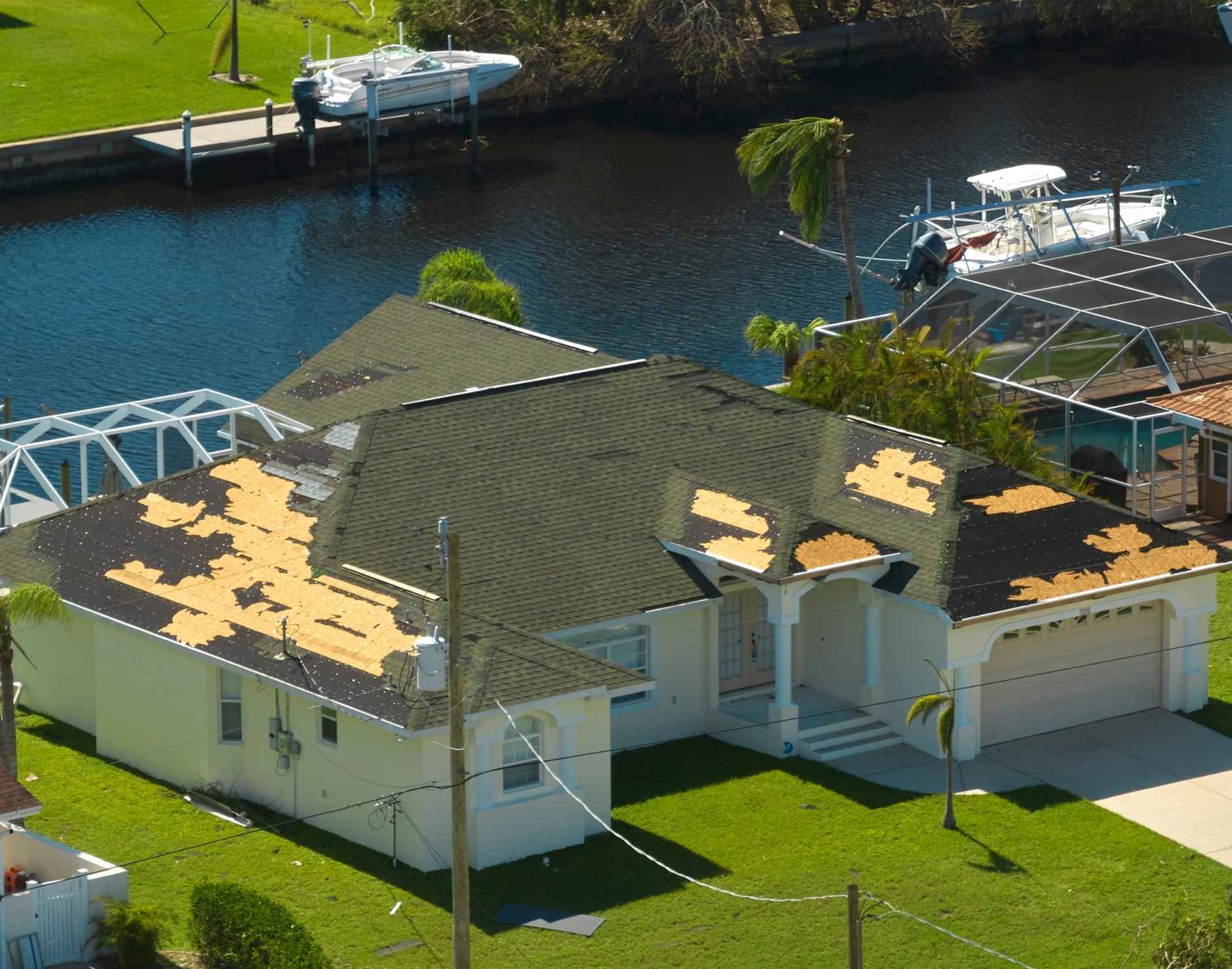Shingle Roof Wind Rating in Palm Beach County – The Six-Nail Pattern Explained